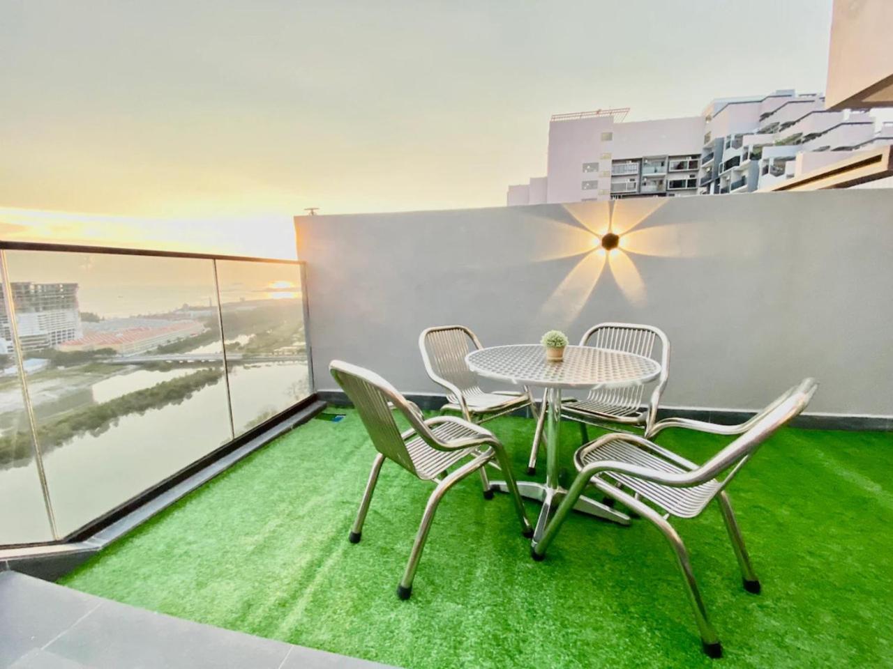 Imperio Residence Melaka Malacca Exterior photo